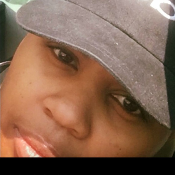 Meet your Posher, Sherise' - Picture 3 of 3